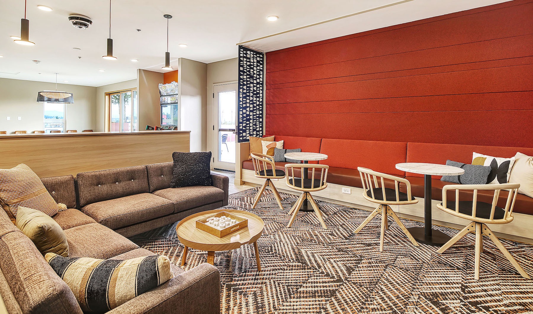 Orenda at Othello Resident entertainment space with tv, arcade, and lounge